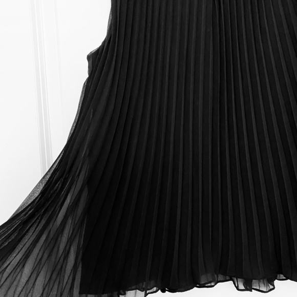 J Crew chiffon overlay swing top - Picture 4 of 5